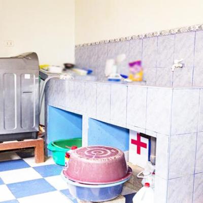 VENTA DE CASA DE 3 PISOS EN LA URB. LA PRIMAVERA